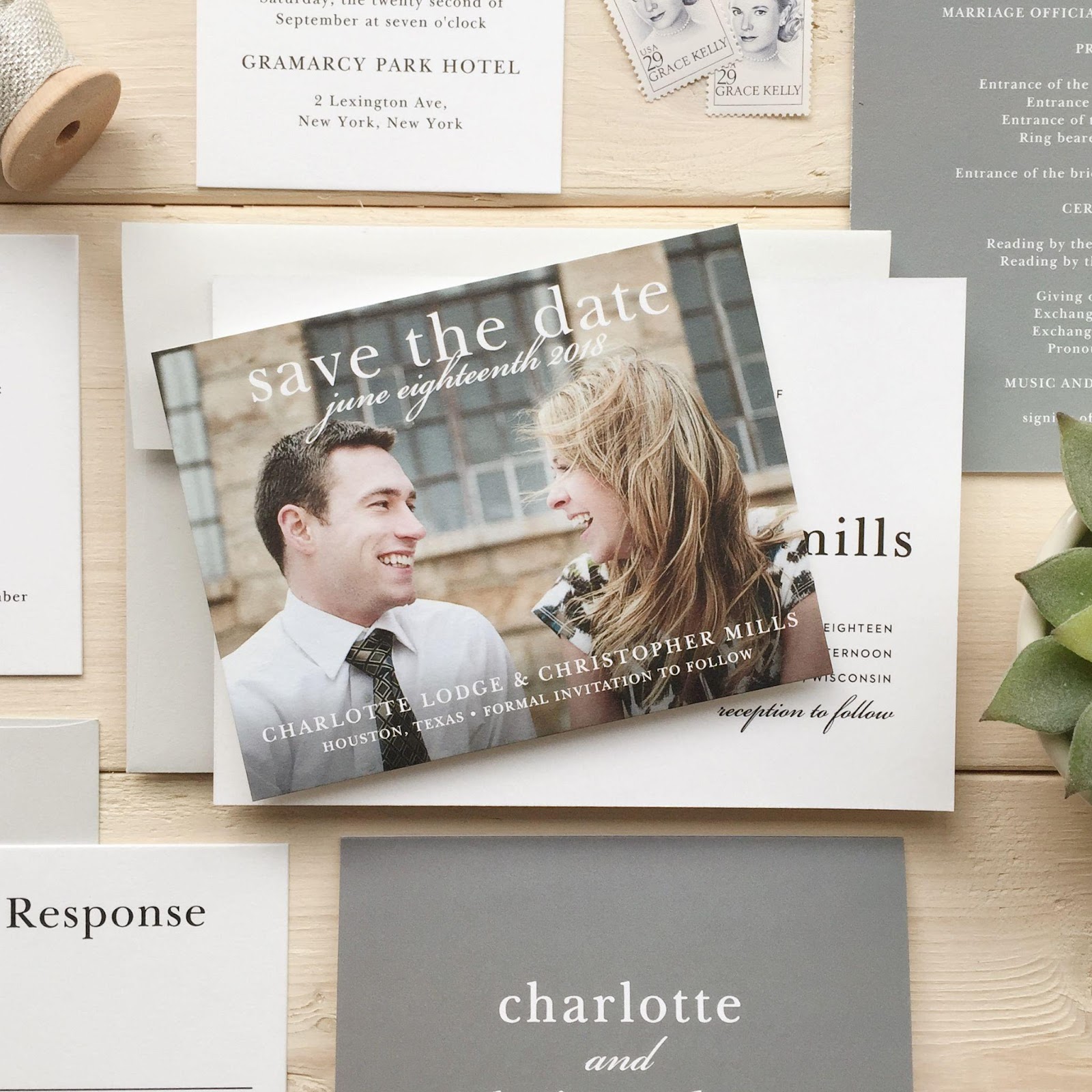 What Should a Nice Wedding Invitation and Save the Date Set Cost?